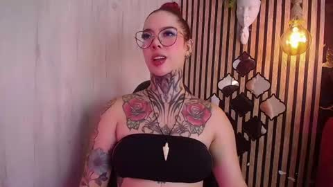 aphrodite__bloom online show from July 2, 9:10 pm