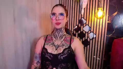 aphrodite__bloom online show from July 25, 10:39 pm