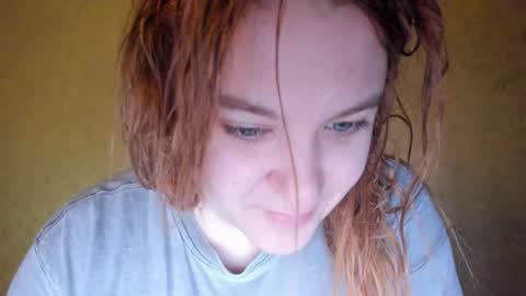 appleyummybuns online show from March 21, 5:34 am