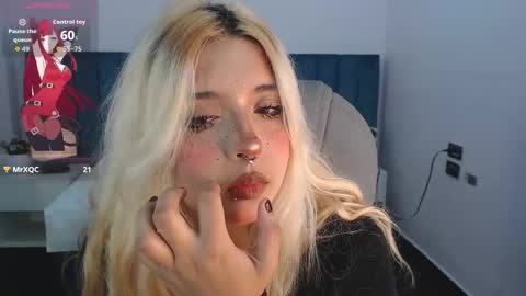 April Bunny online show from November 26, 8:43 pm