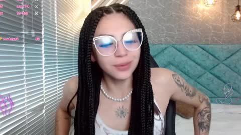Snapshot of april_dumont chatting on February 26, 2:05 pm April online show from February 26, 2:05 pm