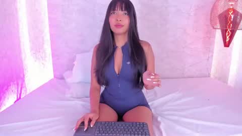 April online show from July 11, 1:22 pm