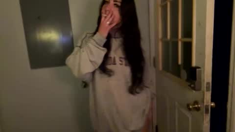 Snapshot of aprilanna chatting on January 14, 11:48 pm AnnaApril420 online show from January 14, 11:48 pm