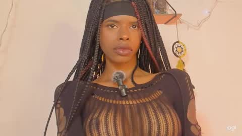 aprillebony319262 online show from November 22, 12:24 am