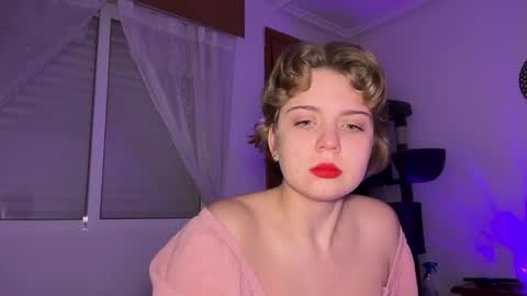 ari_crystal online show from March 15, 6:32 pm