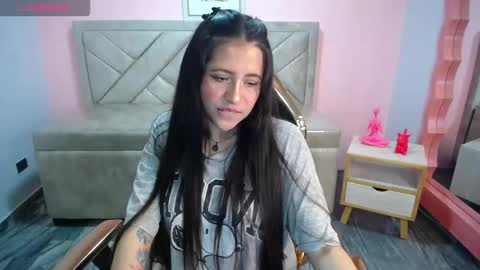 Aria online show from November 14, 4:01 am