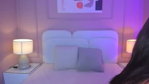 Snapshot of aria_greco chatting on October 31, 3:08 am Aria online show from October 31, 3:08 am