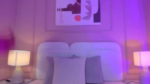 Snapshot of aria_greco chatting on October 29, 2:49 am Aria online show from October 29, 2:49 am