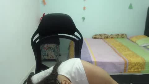 ...Ariana... online show from March 6, 6:16 pm