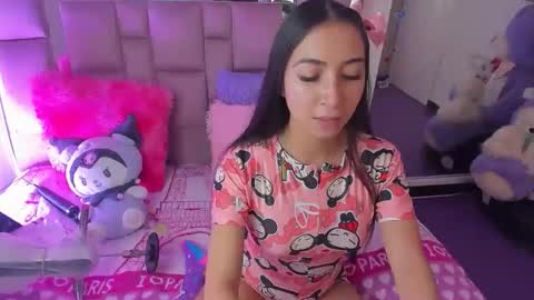 ariadnacappelletty online show from April 29, 4:53 pm