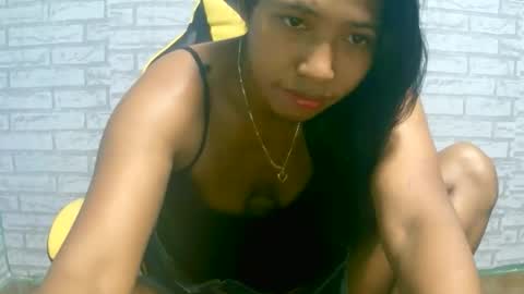 ariah13 online show from April 29, 6:24 pm