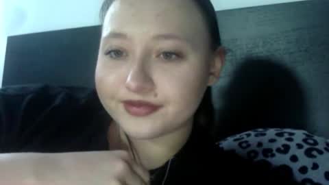 Aria online show from March 18, 3:17 pm