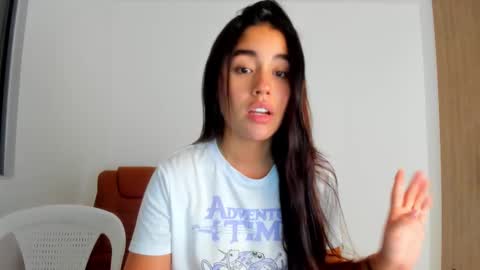 Aria Montgomery online show from March 18, 3:55 am