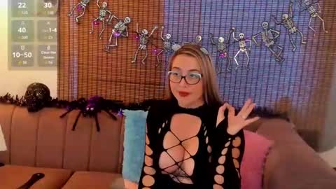 Ariana Cruz online show from October 22, 4:01 pm