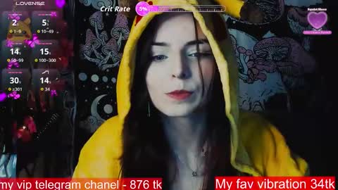 Snapshot of ariana_light chatting on October 5, 9:53 pm Ariana online show from October 5, 9:53 pm