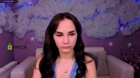 ariana_ross7 online show from June 19, 9:35 am