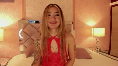Snapshot of ariana_villada chatting on September 14, 3:15 am Ari online show from September 14, 3:15 am