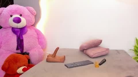Ariana online show from June 24, 12:59 pm
