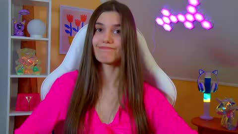 Ariana online show from April 27, 6:16 pm