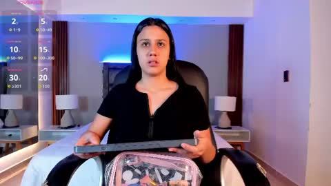 arianarouse  online show from June 14, 12:27 pm