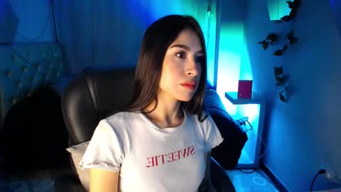 AriannaJames online show from January 12, 11:15 am