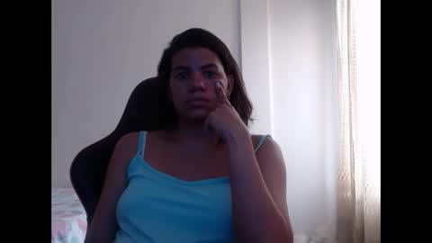 Snapshot of ariannaloovel chatting on February 21, 6:26 pm ariannaloovel online show from February 21, 6:26 pm