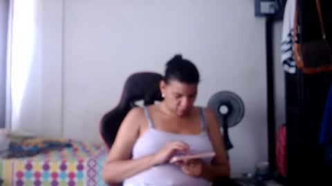 ariannaloovel online show from July 24, 6:06 pm