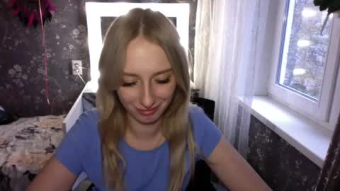 Alice online show from April 30, 3:28 pm