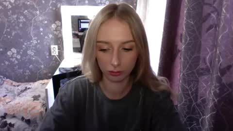 Alice online show from May 14, 11:38 am