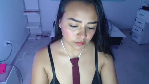Snapshot of ariel_princess02 chatting on January 9, 2:22 am daniella online show from January 9, 2:22 am