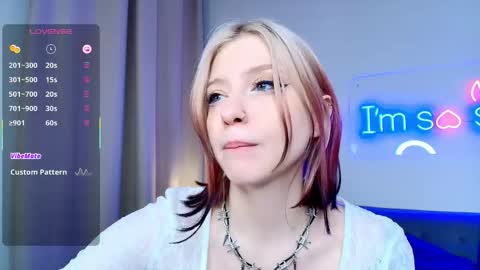 Ariel online show from November 26, 3:13 pm