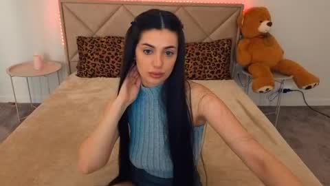 Ariel online show from April 28, 12:53 pm