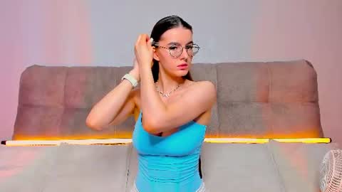 Ariella online show from July 18, 3:10 am