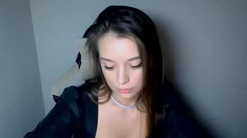 Ariel online show from September 14, 5:22 pm