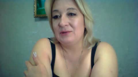ArielXLoveresss online show from October 3, 9:36 am