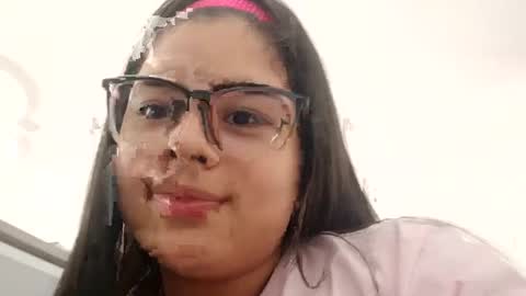 Snapshot of ariiah_walker_ chatting on September 17, 8:07 pm ariiah_walker_ online show from September 17, 8:07 pm