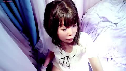 arincolove online show from April 29, 12:52 pm