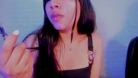 aris_logan online show from May 14, 8:31 am