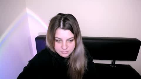 Aria online show from January 8, 10:19 am