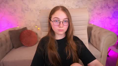 arrinawair online show from June 23, 7:39 am