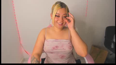 Val online show from February 13, 11:17 pm