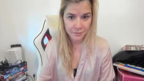 MIA online show from September 18, 8:57 am