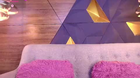 sofia online show from July 4, 11:28 am
