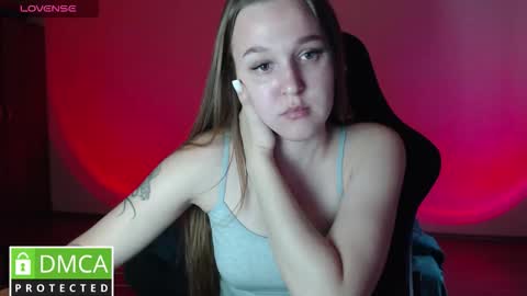 Snapshot of asela_dioli chatting on October 5, 3:17 pm Kristi your good friend with benefits online show from October 5, 3:17 pm