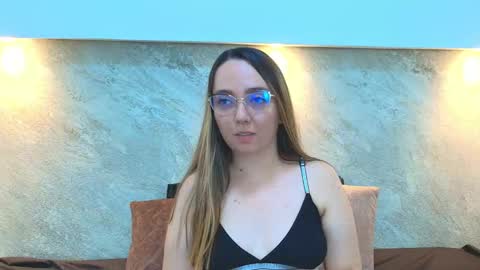 Asley Bennet online show from October 14, 4:48 am