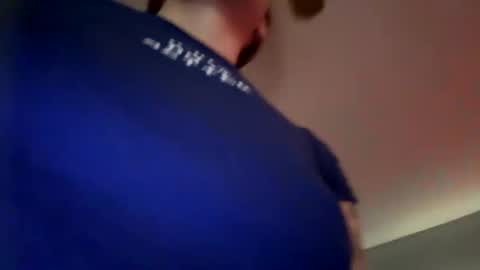 ash  online show from February 5, 6:11 pm