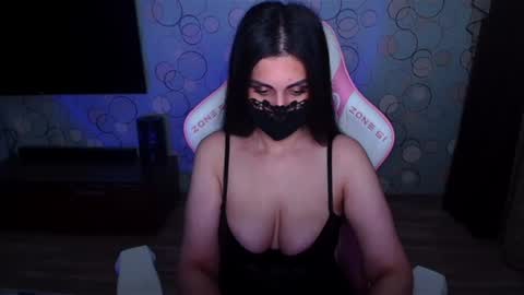   Yasmina   online show from June 28, 4:52 am