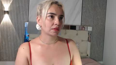 ashley__tylor online show from July 30, 11:16 pm