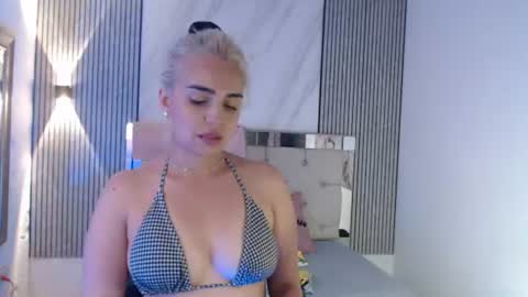 ashley__tylor online show from July 10, 9:04 pm