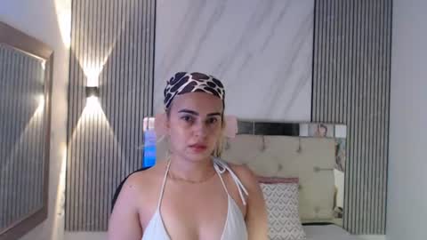 ashley__tylor online show from June 24, 7:24 pm
